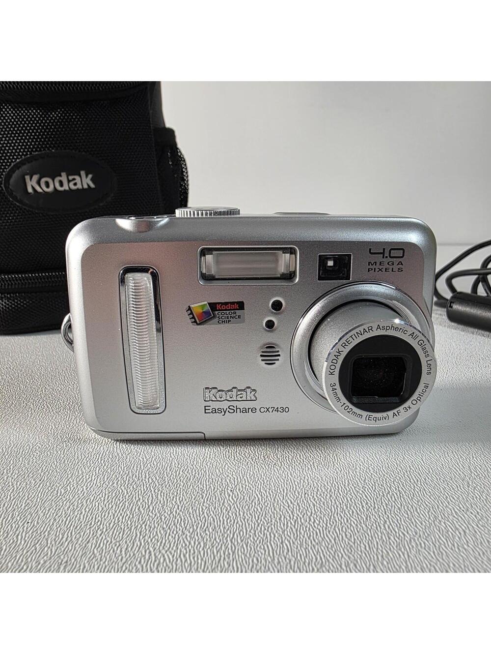 Kodak EasyShare CX7430 4.0MP Digital Camera W/ Cable and Bag